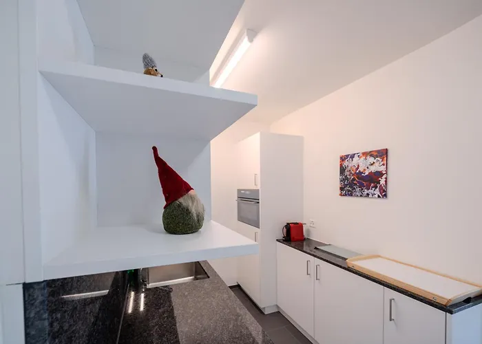 Apartamento Viktoria A12 By Vacations, Renoviertes App Mit Bergblick Im Zentrum *