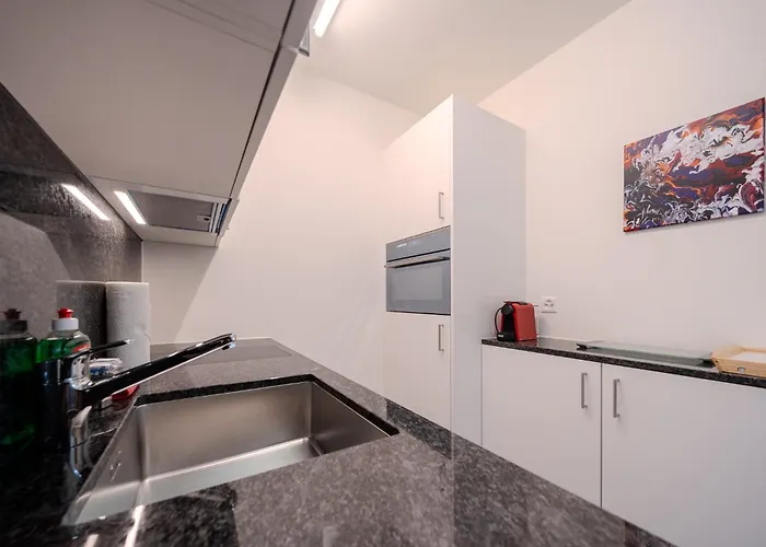 Viktoria A12 By Vacations, Renoviertes App Mit Bergblick Im Zentrum *